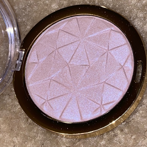 Milani Highlighter - Picture 4 of 6